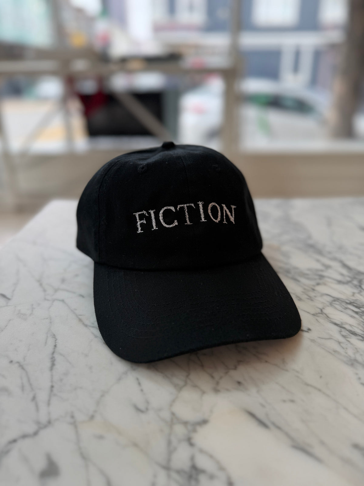 Classic Cap Read/Fiction